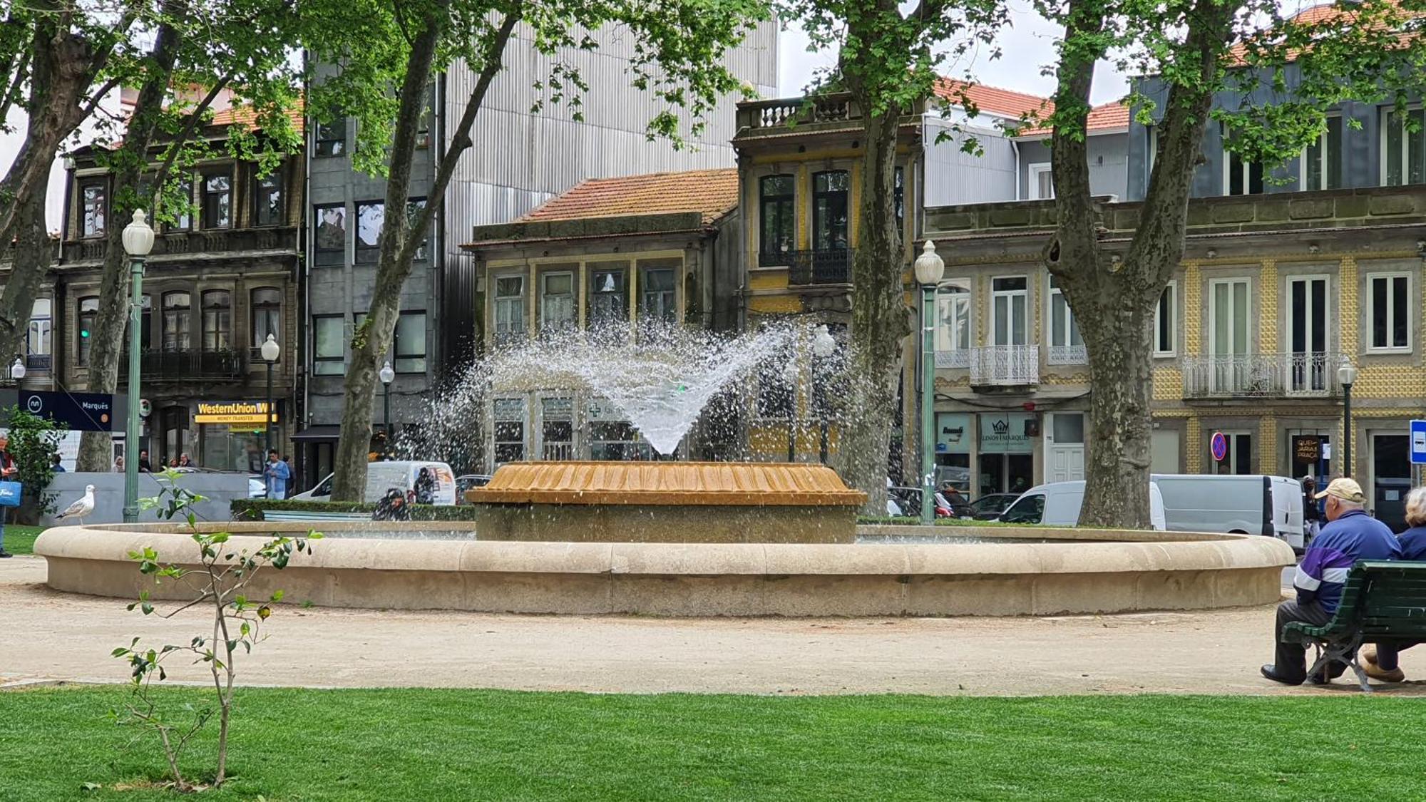 Downtown Porto With Parking Next To Subway Apartment Bagian luar foto